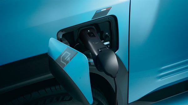 V2L - Renault 4 E-Tech electric