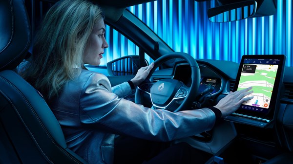 Renault Symbioz full hybrid E-Tech - lease-to-own