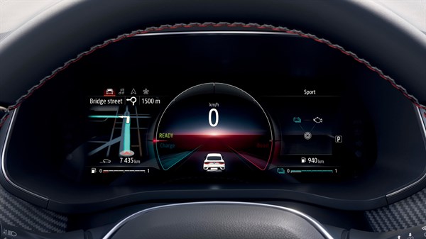 Renault Arkana E-TECH hybrid SUV - Driver’s screen