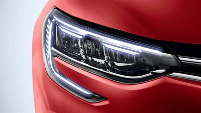 Megane Sedan headlamps