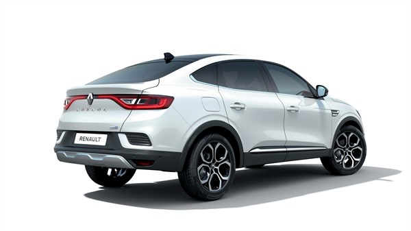 Renault Arkana E-TECH hybrid SUV - Traffic warning
