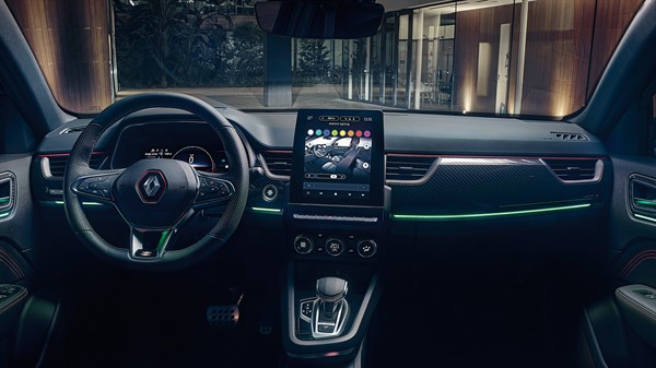 Renault Arkana E-TECH hybrid SUV - multi-sense 